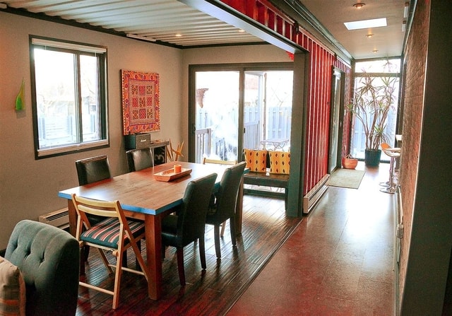 Rumah minimalis, prestis, dan efisien? coba bikin Container House, bro!